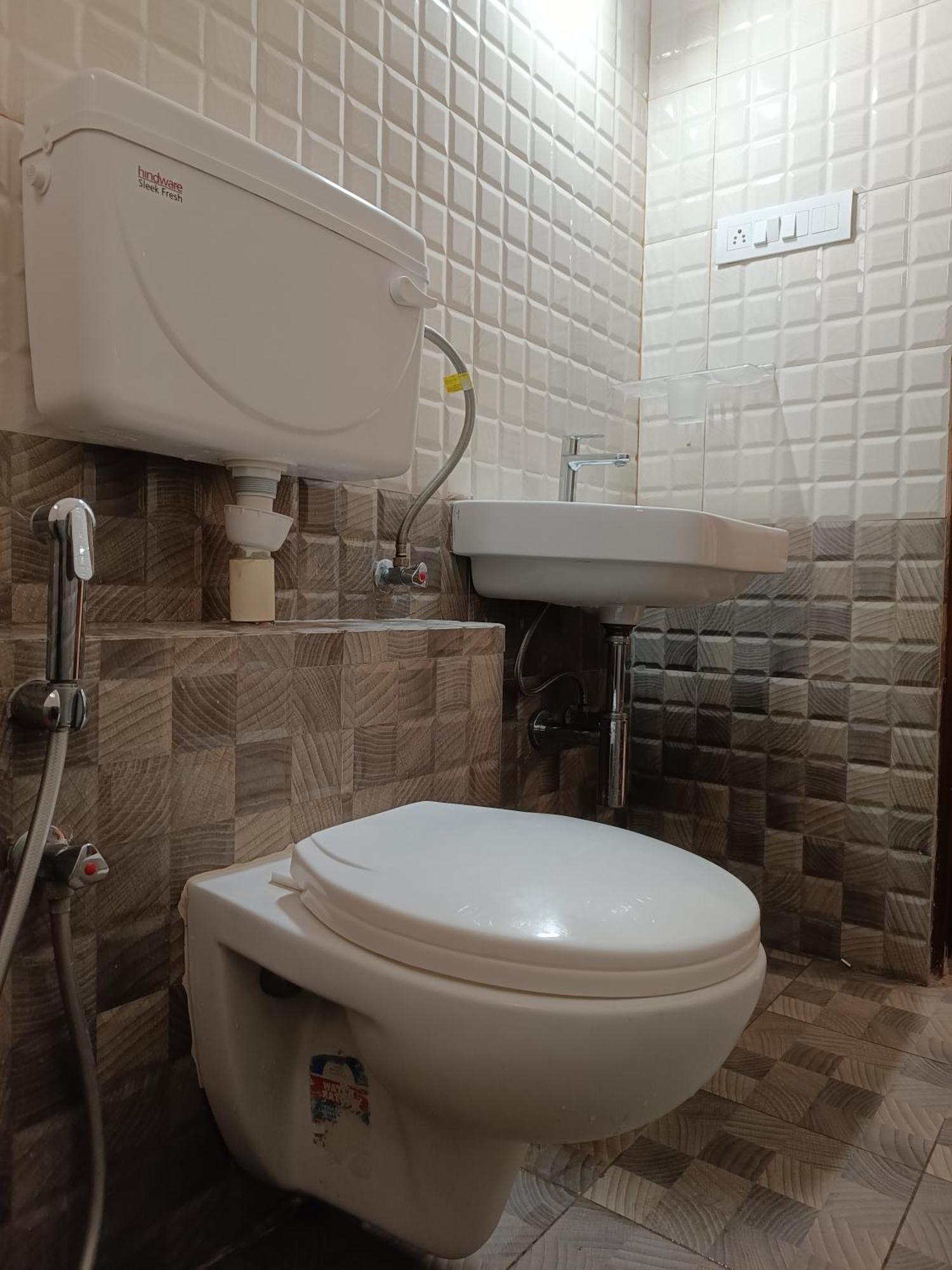 Hotel Pallavi Grand Bangalore Bagian luar foto